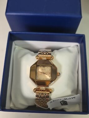 Montreal Prestige new in box watch